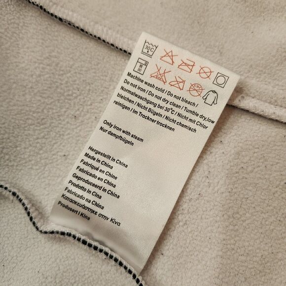 BMW - Vintage Women’s Full Zip Black Fleece Sweatshirt Jacket Medium Embroidered - Picture 11 of 13